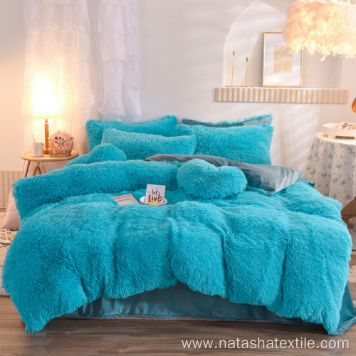 Custom winter PV plush polyester comforter sets